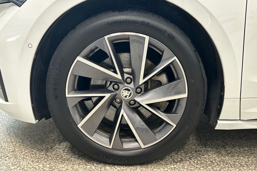 Skoda Enyaq 2022 80x 4x4 SportLine iV