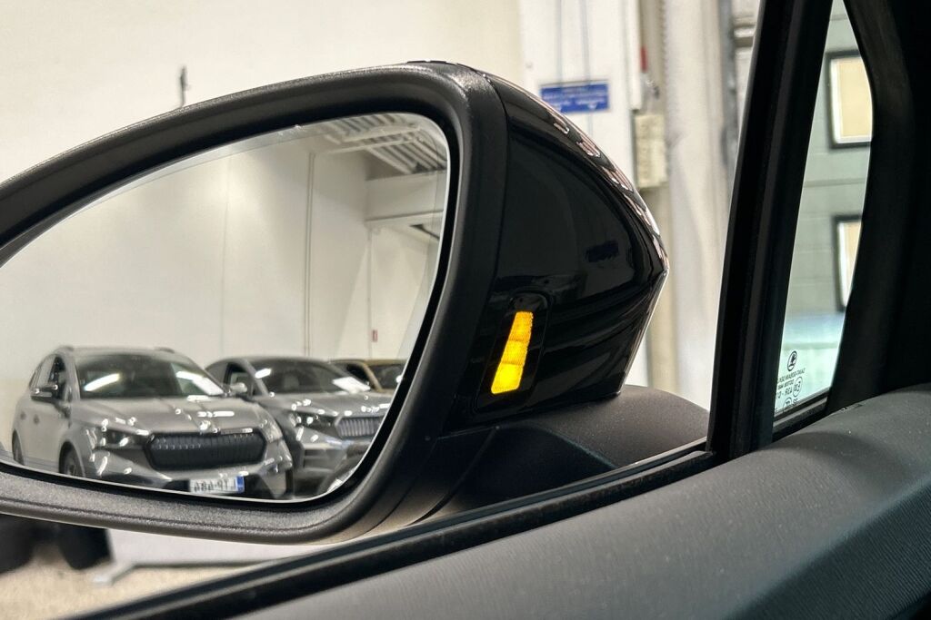 Skoda Enyaq 2023 80x 4x4 SportLine iV