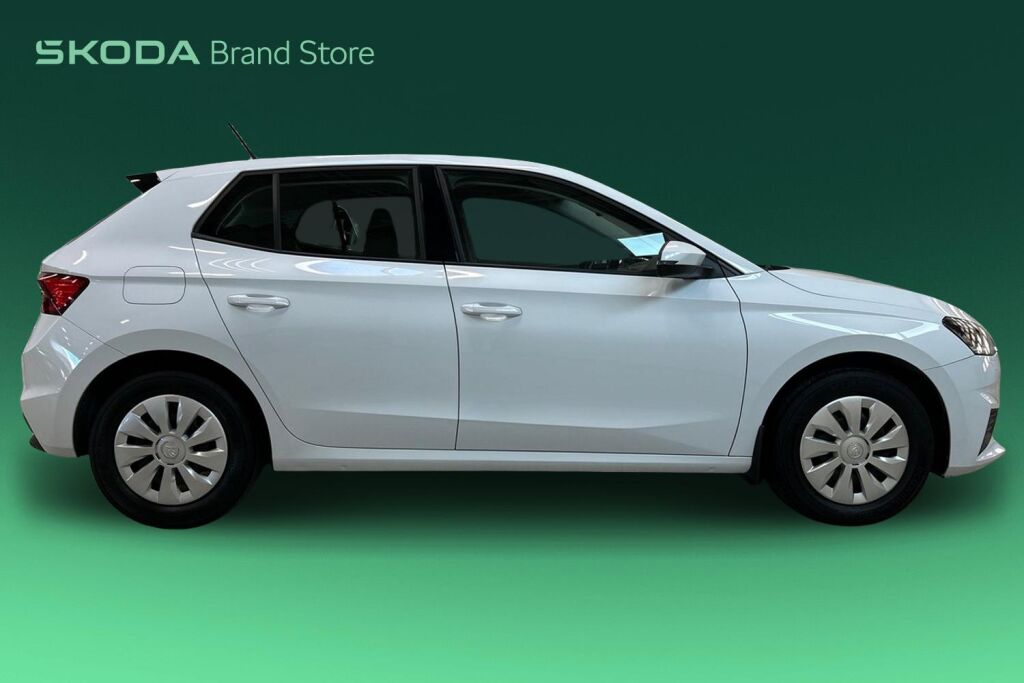 Skoda Fabia 2023 1.0 TSI 95 Ambition