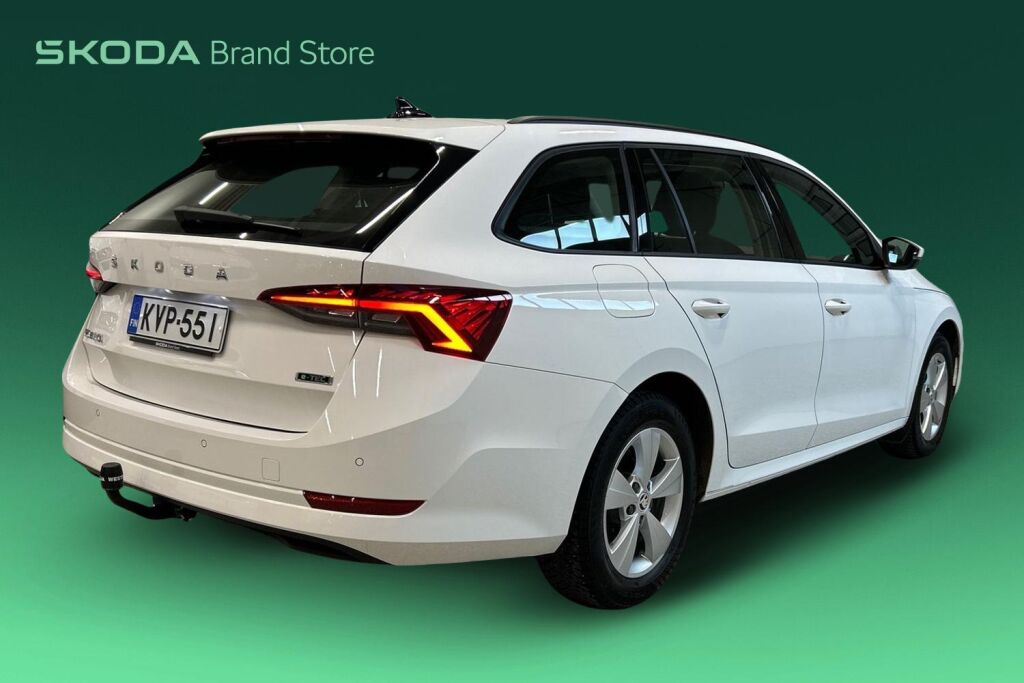 Skoda Octavia 2023 Combi 1.0 TSI Ambition Nordic Edition eTEC DSG Autom.
