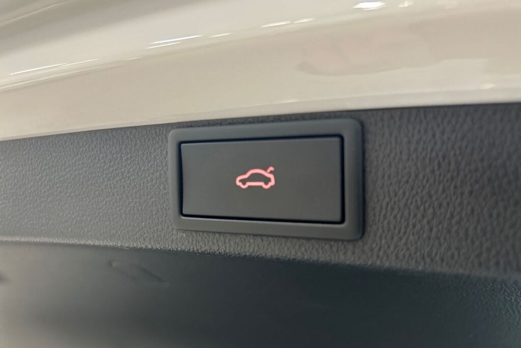 Skoda Octavia 2023 Combi 1.0 TSI Ambition Nordic Edition eTEC DSG Autom.