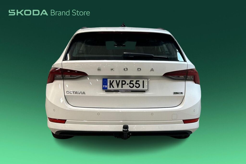 Skoda Octavia 2023 Combi 1.0 TSI Ambition Nordic Edition eTEC DSG Autom.