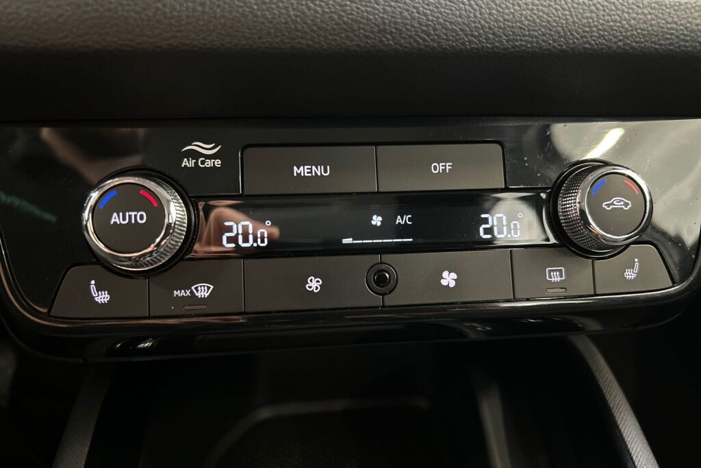 Skoda Kamiq 2024 1.0 TSI 116 Selection DSG Autom.
