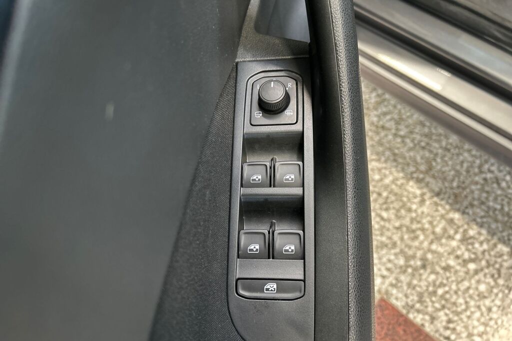 Skoda Kamiq 2024 1.0 TSI 116 Selection DSG Autom.