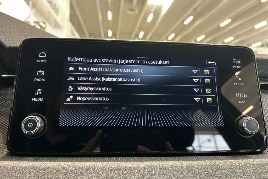Skoda Kamiq 2024 1.0 TSI 116 Selection DSG Autom.