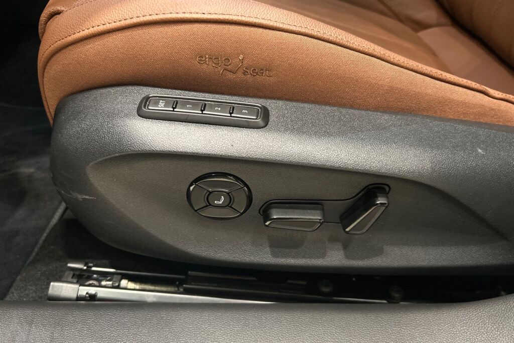 SKODA Superb 2024 2.0 TSI 265 4x4 L&K DSG Autom.