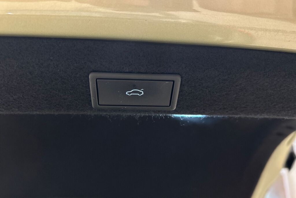 SKODA Superb 2024 2.0 TSI 265 4x4 L&K DSG Autom.