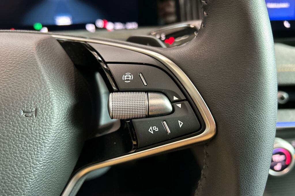 SKODA SUPERB 2024 Combi 1.5 TSI PHEV Style DSG Autom.