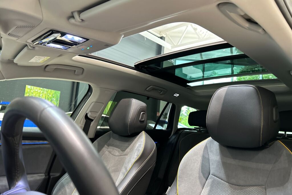 SKODA SUPERB 2024 Combi 1.5 TSI PHEV Style DSG Autom.