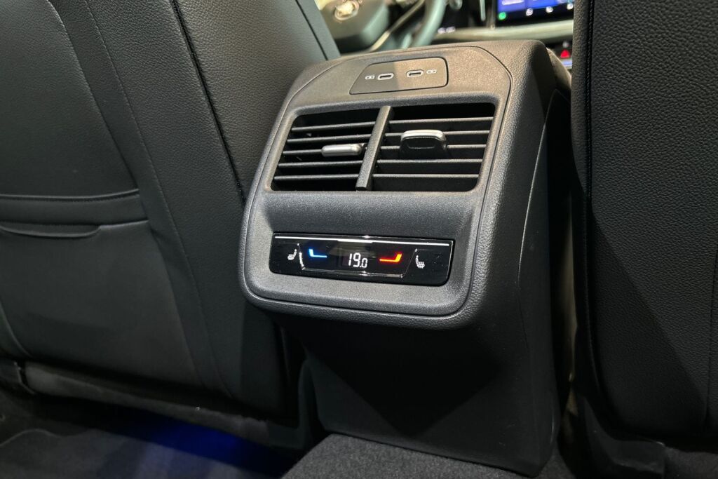 SKODA SUPERB 2024 Combi 1.5 TSI PHEV Style DSG Autom.