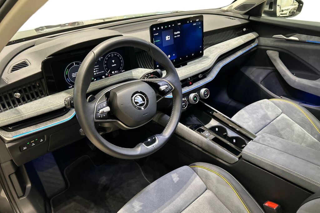 Skoda Superb 2024 Combi 1.5 TSI PHEV Style DSG Autom.