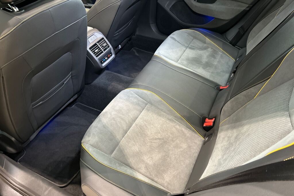SKODA SUPERB 2024 Combi 1.5 TSI PHEV Style DSG Autom.