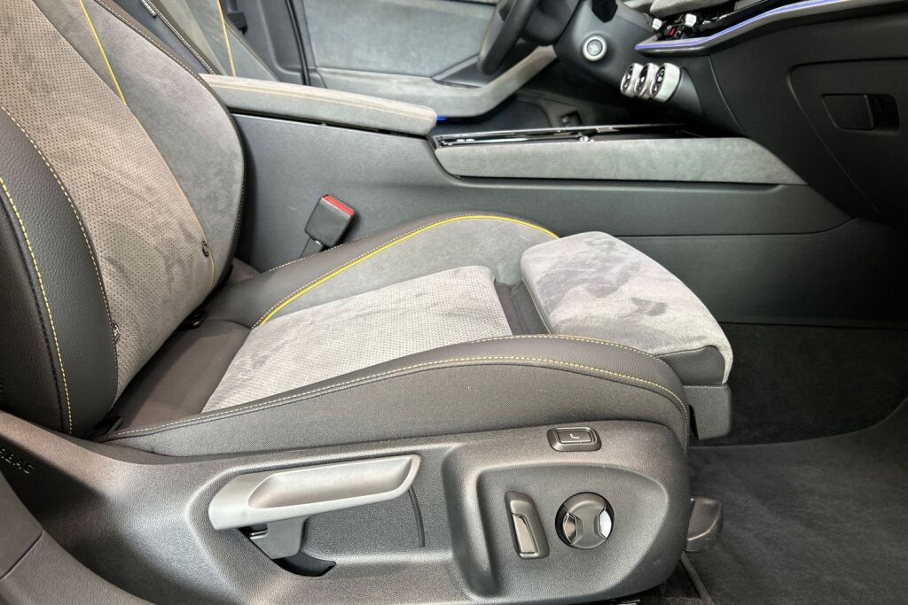 SKODA SUPERB 2024 Combi 1.5 TSI PHEV Style DSG Autom.