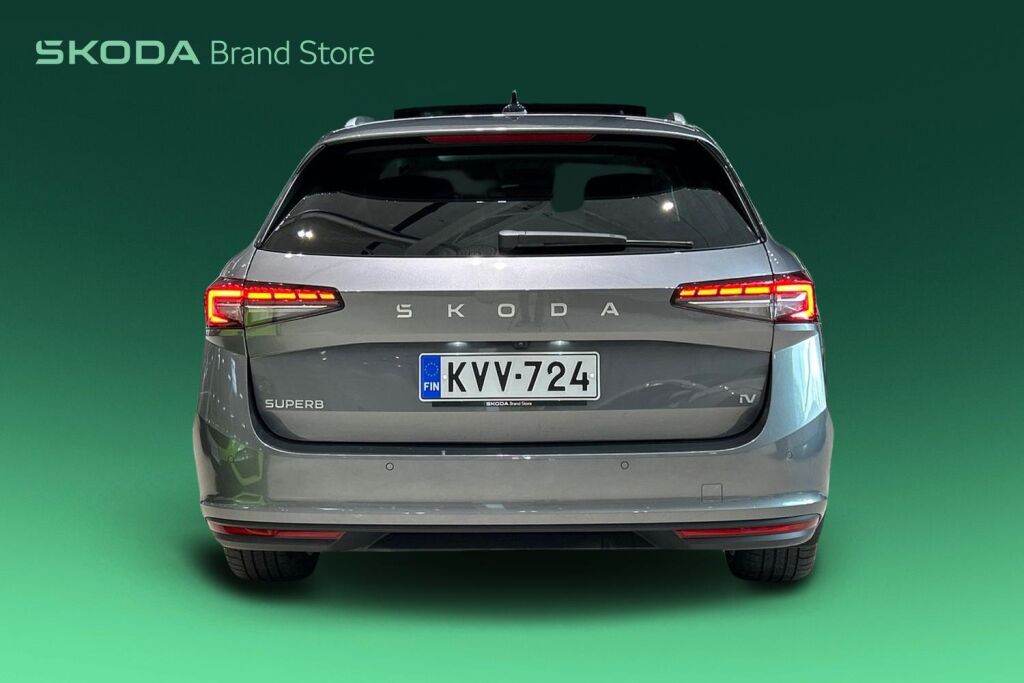 SKODA SUPERB 2024 Combi 1.5 TSI PHEV Style DSG Autom.