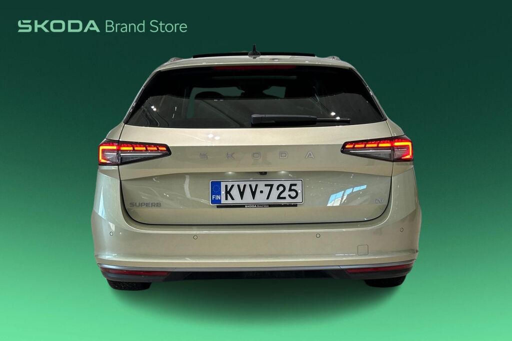 Skoda Superb 2024 Combi 1.5 TSI PHEV L&K DSG Autom.