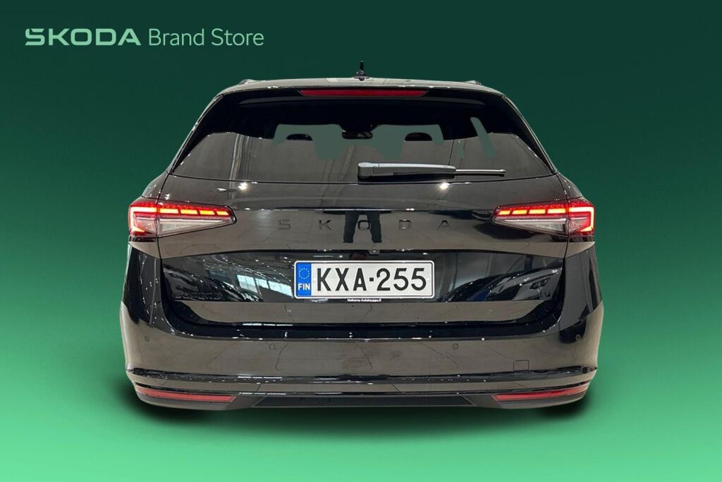 Skoda Superb 2025 Combi 1.5 TSI PHEV SportLine Explore DSG Autom.