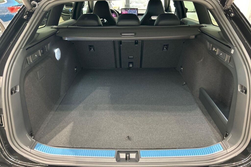 Skoda Superb 2025 Combi 1.5 TSI PHEV SportLine Explore DSG Autom.