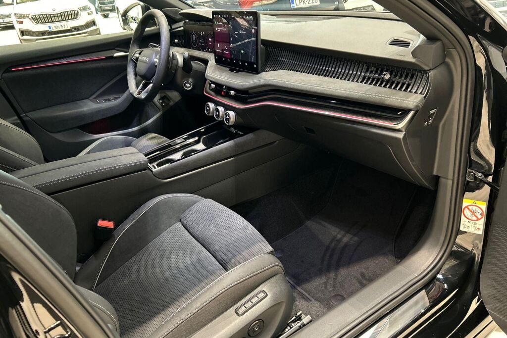 Skoda Superb 2025 Combi 1.5 TSI PHEV SportLine Explore DSG Autom.