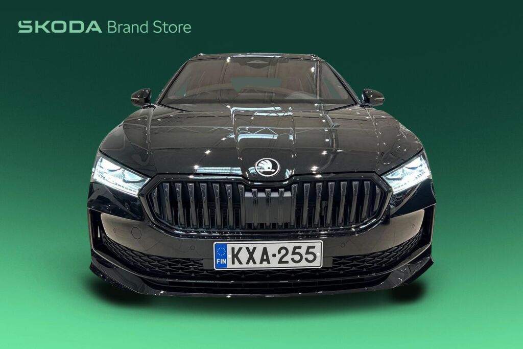 Skoda Superb 2025 Combi 1.5 TSI PHEV SportLine Explore DSG Autom.