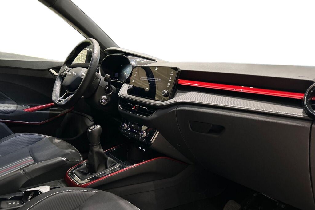 Skoda Fabia 2025 1.0 TSI 116 Monte Carlo