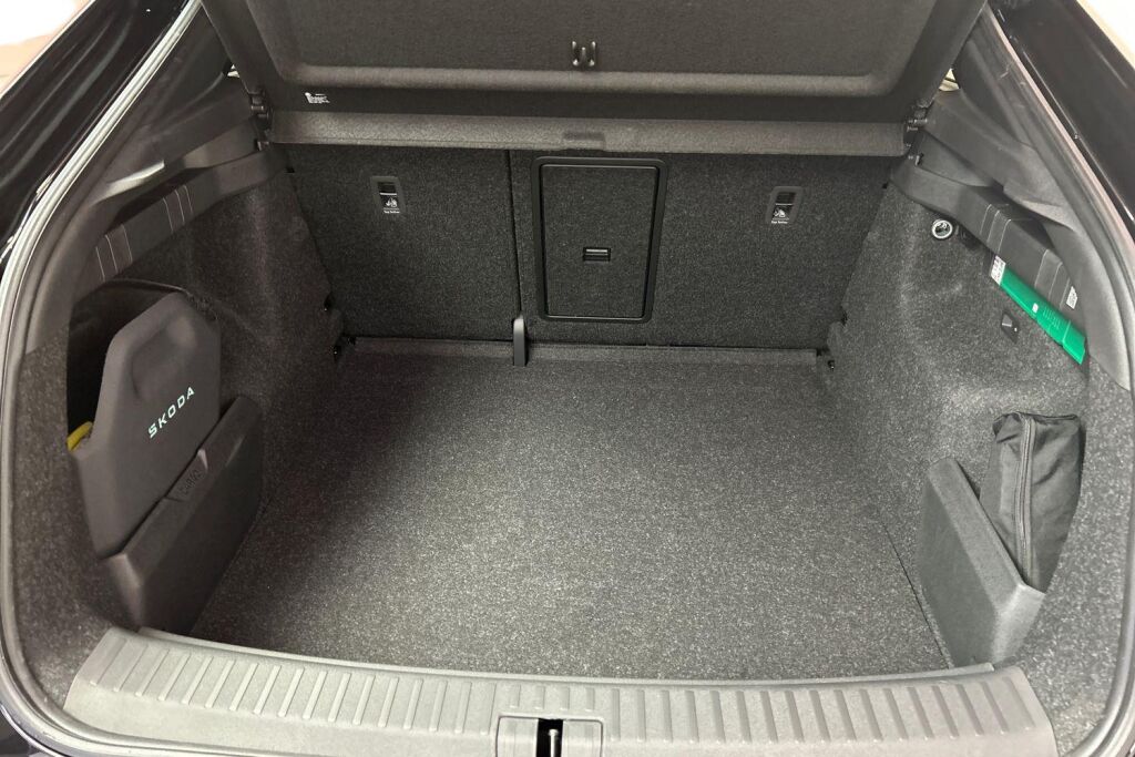 Skoda Enyaq 2026 Coupé 85x 4x4 SportLine