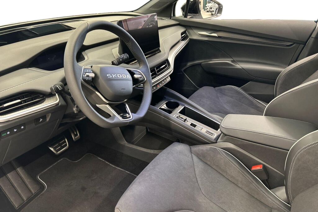 Skoda Enyaq 2025 Coupé 85x 4x4 SportLine