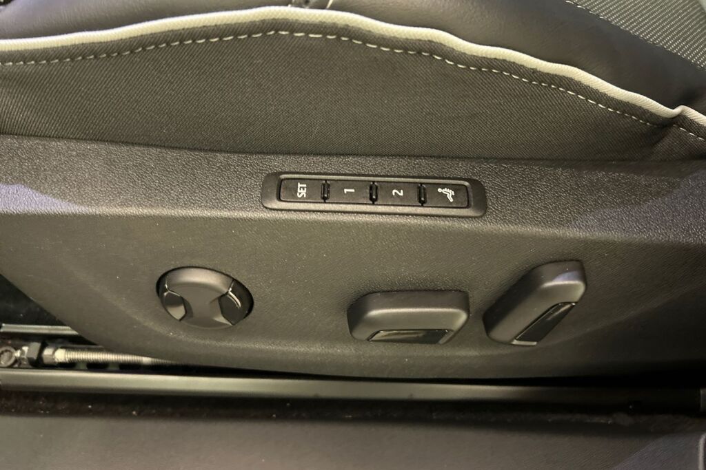 Skoda Enyaq 2026 85x 4x4 RS