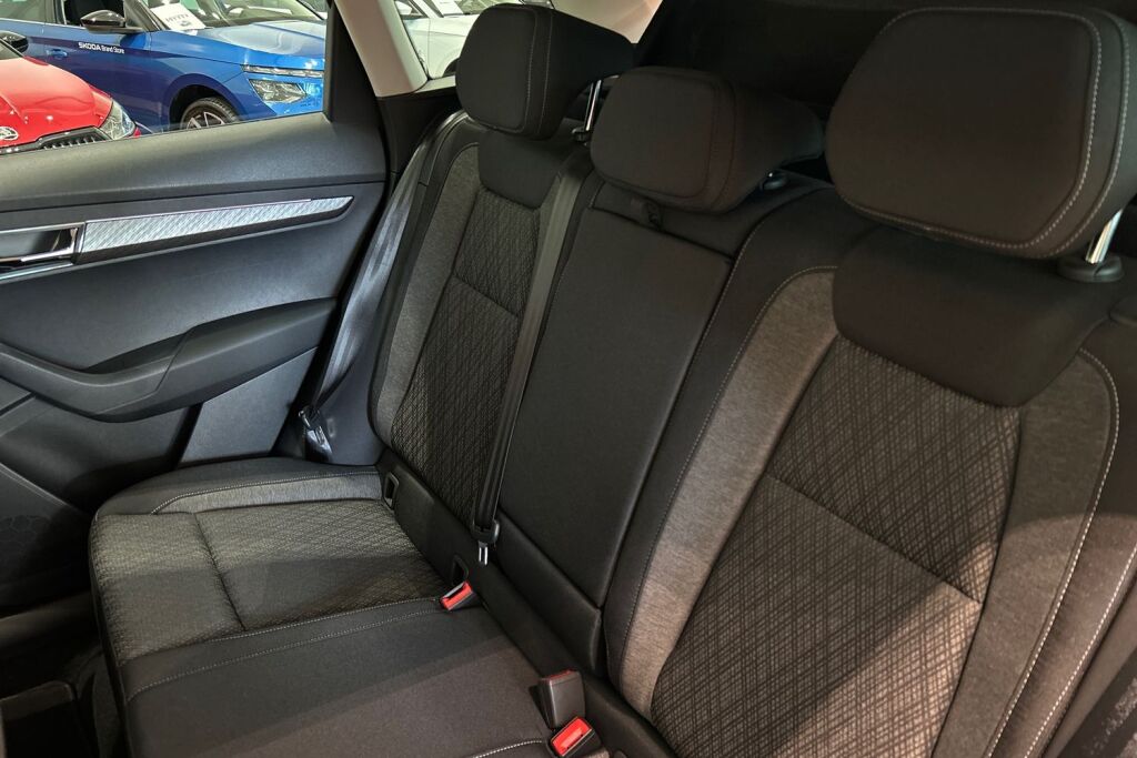 Skoda Karoq 2026 1.5 TSI Style DSG Autom.