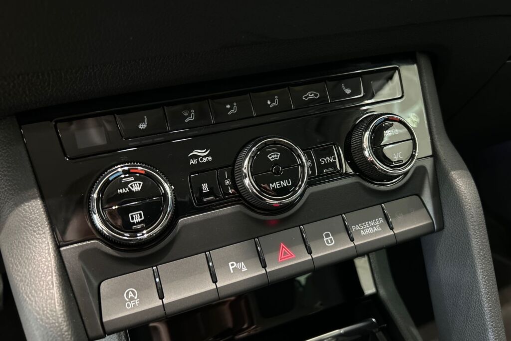Skoda Karoq 2026 1.5 TSI Style DSG Autom.