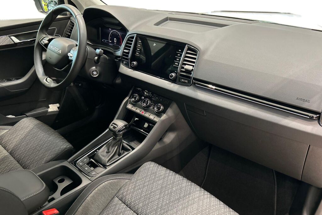 Skoda Karoq 2026 1.5 TSI Style DSG Autom.
