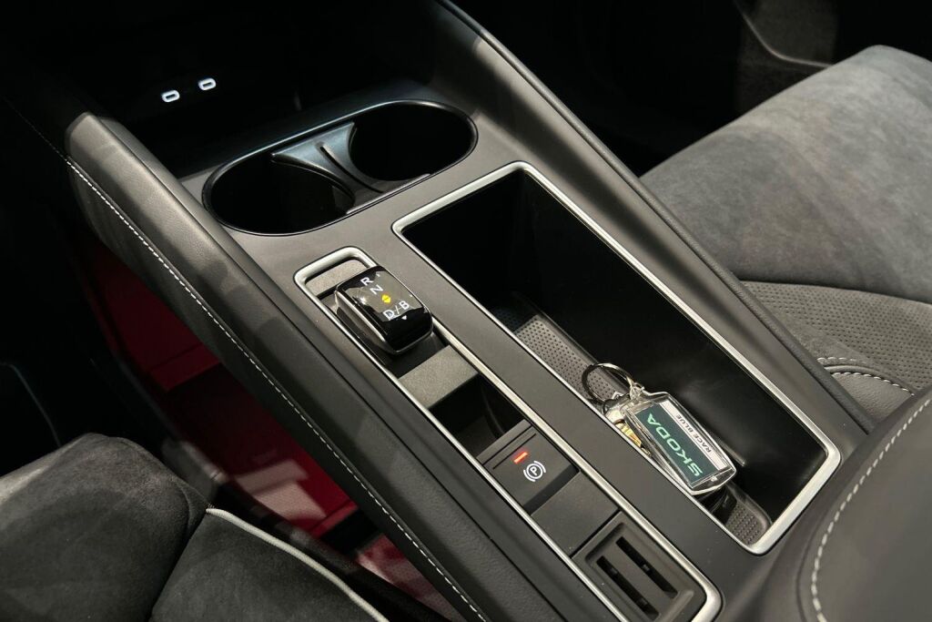 Skoda Elroq 2026 60 SportLine