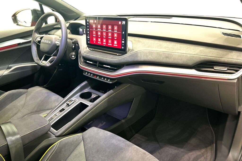 Skoda Enyaq 2026 Coupé 85x 4x4 RS