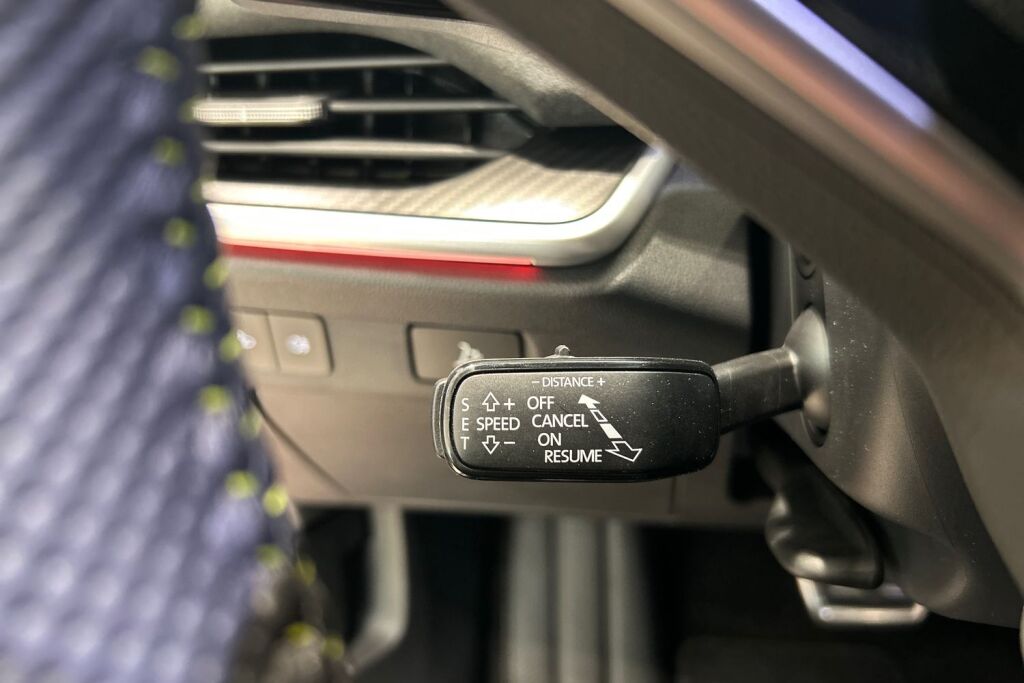 Skoda Enyaq 2026 Coupé 85x 4x4 RS