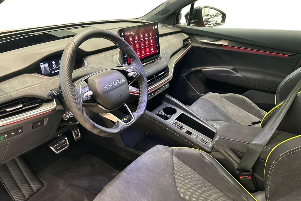 Skoda Enyaq 2026 Coupé 85x 4x4 RS