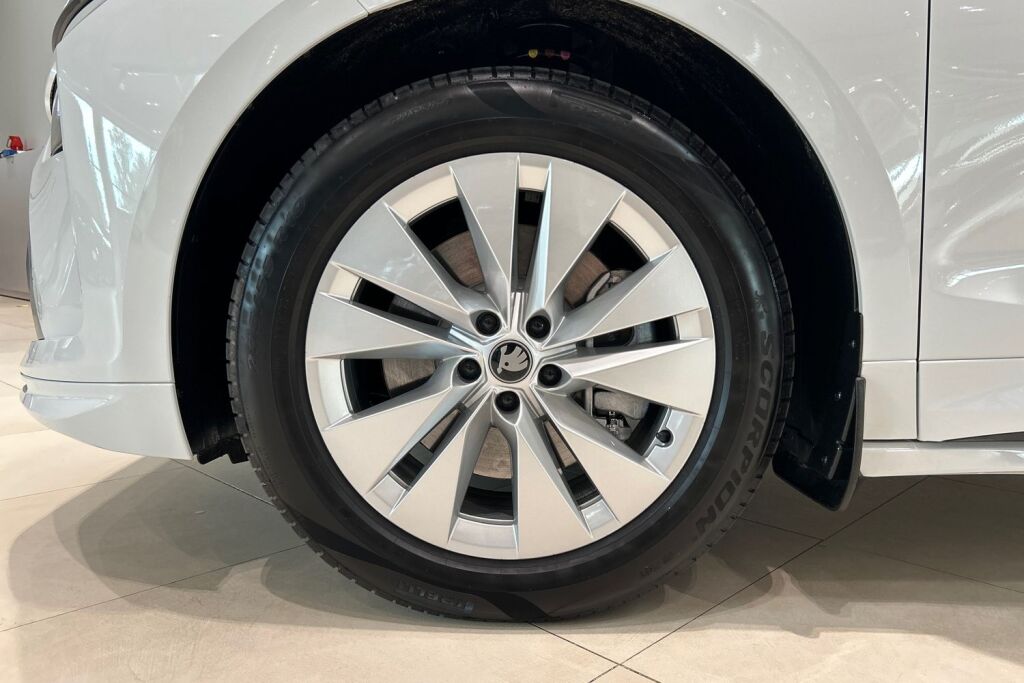 Skoda Enyaq 2026 85x 4x4 Style