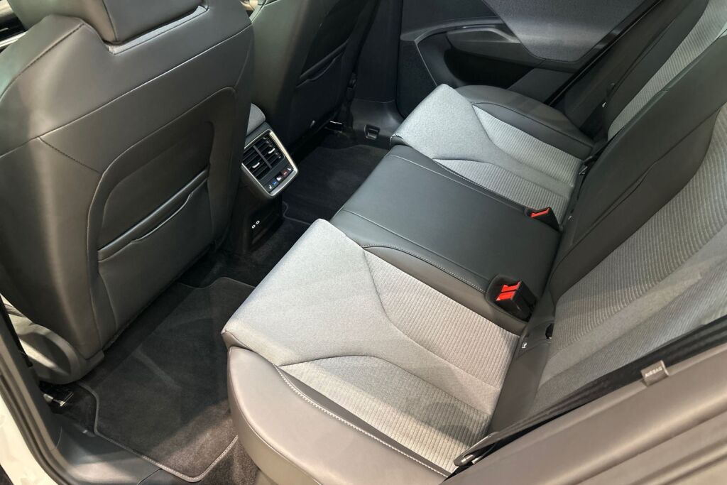 Skoda Enyaq 2026 85x 4x4 Style