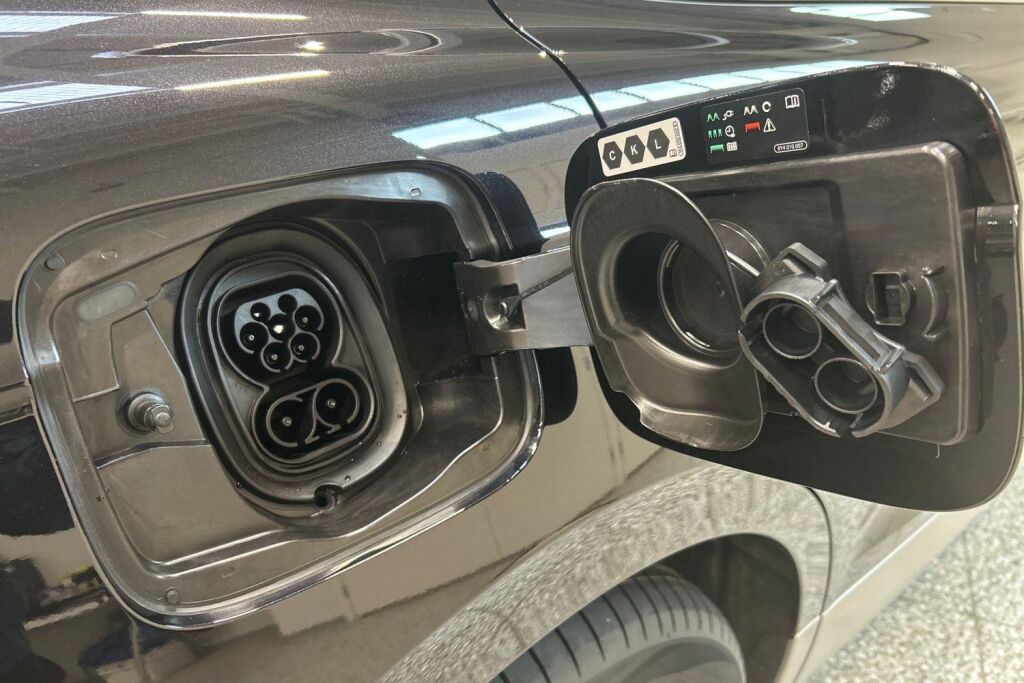 Skoda Enyaq 2026 85x 4x4 Style