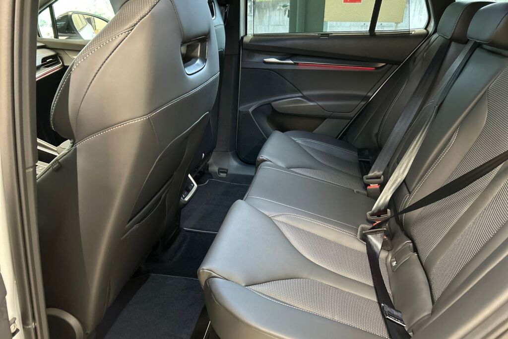 Skoda Enyaq 2027 85x 4x4 RS