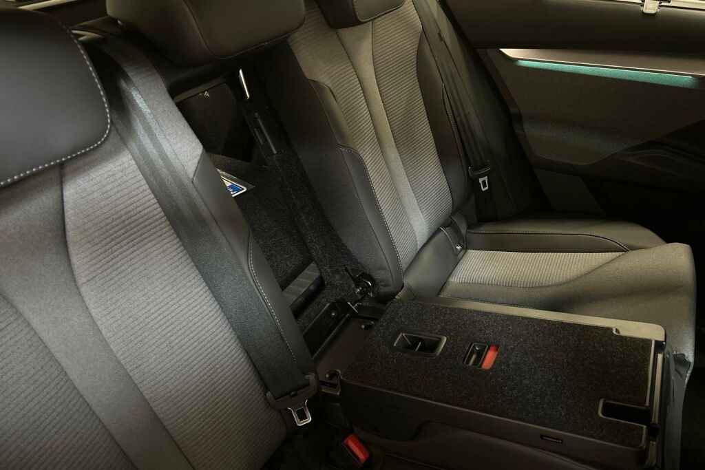 Skoda Enyaq 2026 85x 4x4 Style