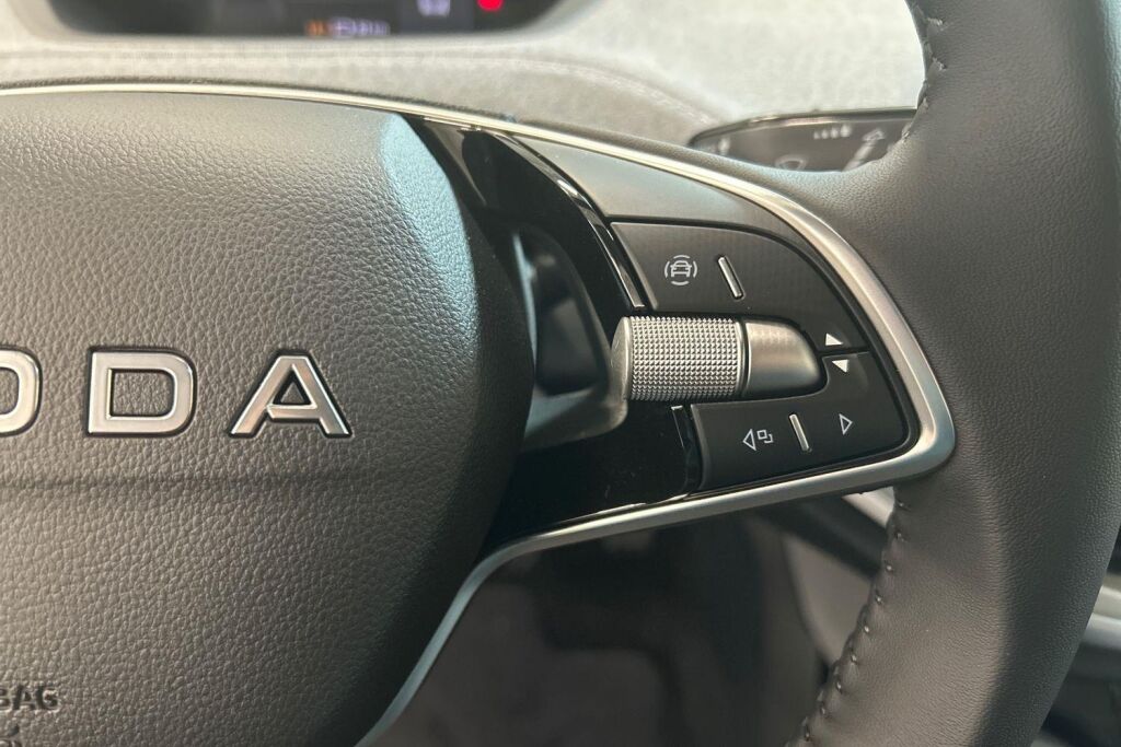Skoda Enyaq 2026 85x 4x4 Style