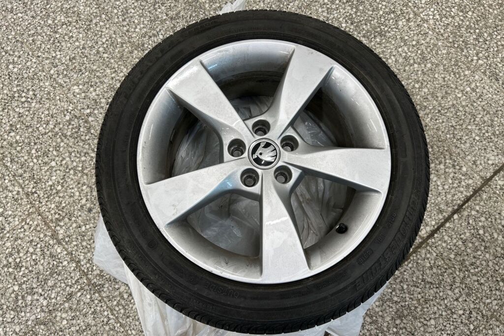 SKODA RAPID 2017 Spaceback 1,2 TSI 90 Style DSG Autom.