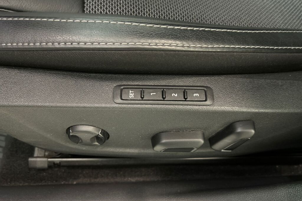 Skoda Octavia 2021 2,0 TDI 150 Style DSG Autom.