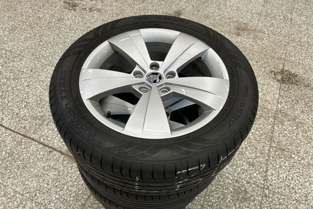 Skoda Superb 2022 Combi 2.0 TDI 150 Ambition DSG Autom.