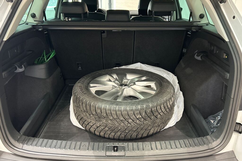 SKODA Kodiaq 2023 2.0 TDI 200 4x4 Style DSG Autom.