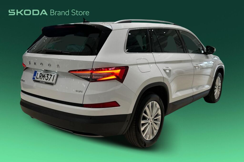 SKODA Kodiaq 2023 2.0 TDI 200 4x4 Style DSG Autom.