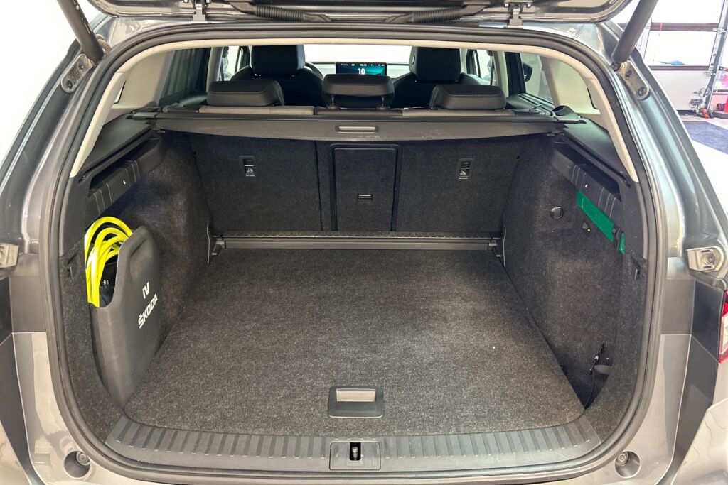 Skoda Enyaq 2022 80x 4x4 iV