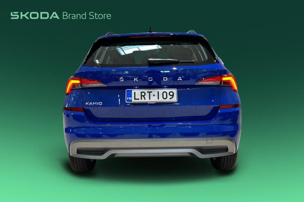 Skoda Kamiq 2022 1.0 TSI 110 Ambition