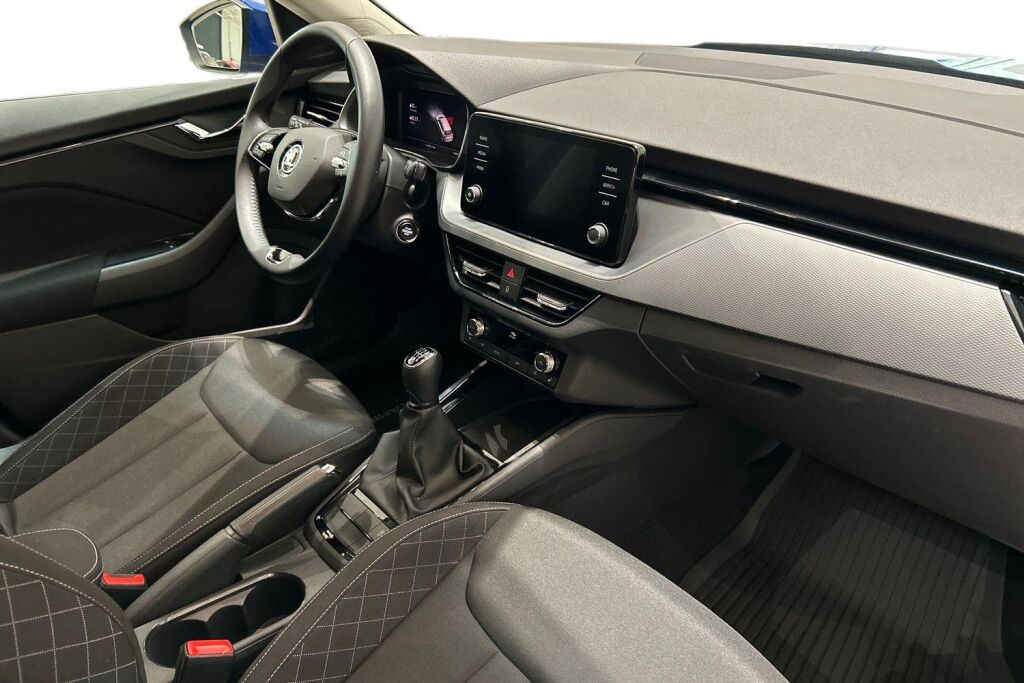 Skoda Kamiq 2022 1.0 TSI 110 Ambition