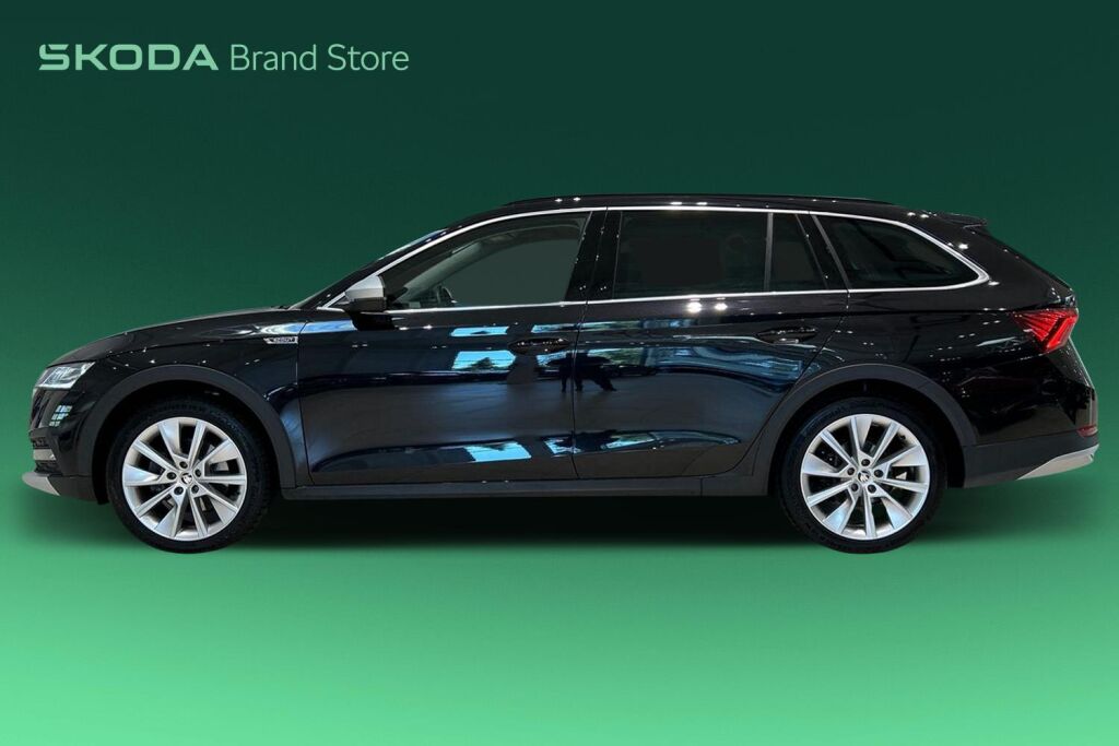 Skoda Octavia 2022 Combi 2.0 TDI 150 4x4 Scout DSG Autom.