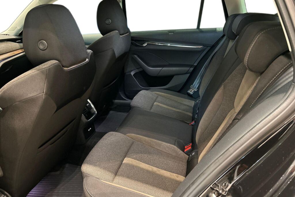 Skoda Octavia 2022 Combi 2.0 TDI 150 4x4 Scout DSG Autom.